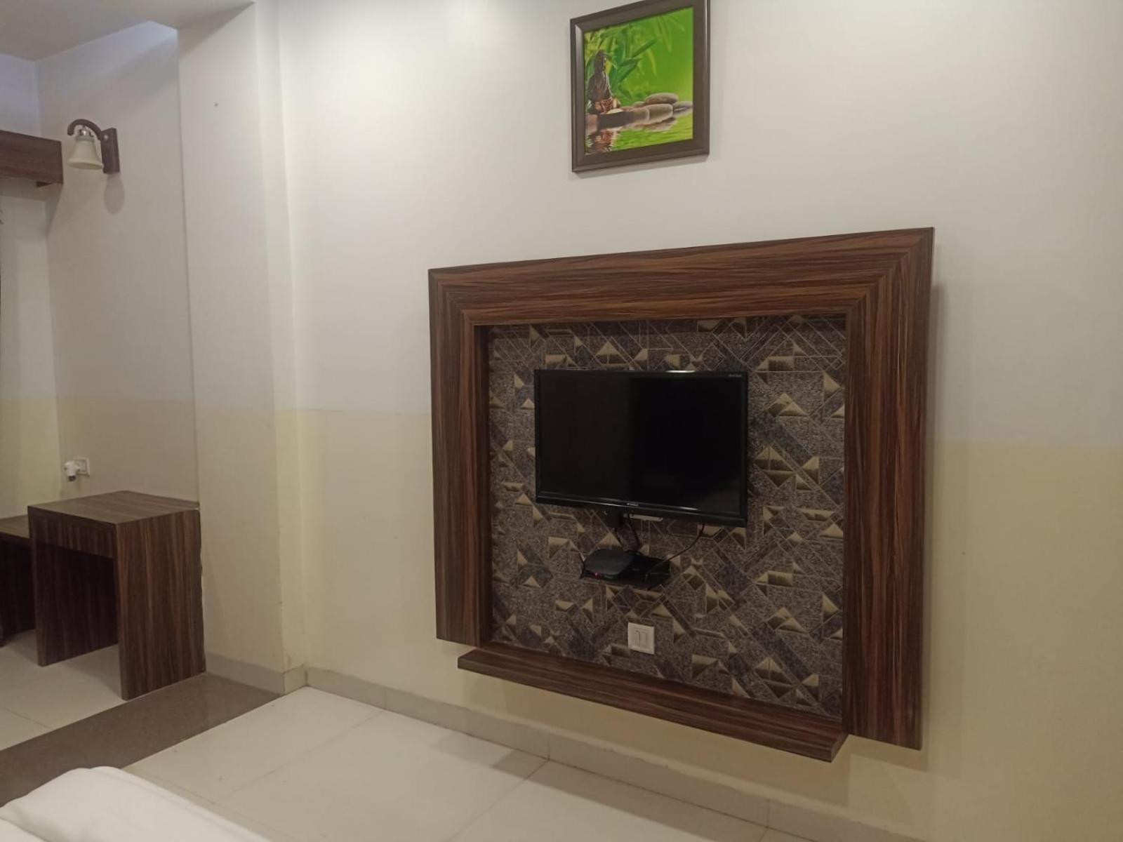 Ps Residency Hotel Shivpurī Екстериор снимка